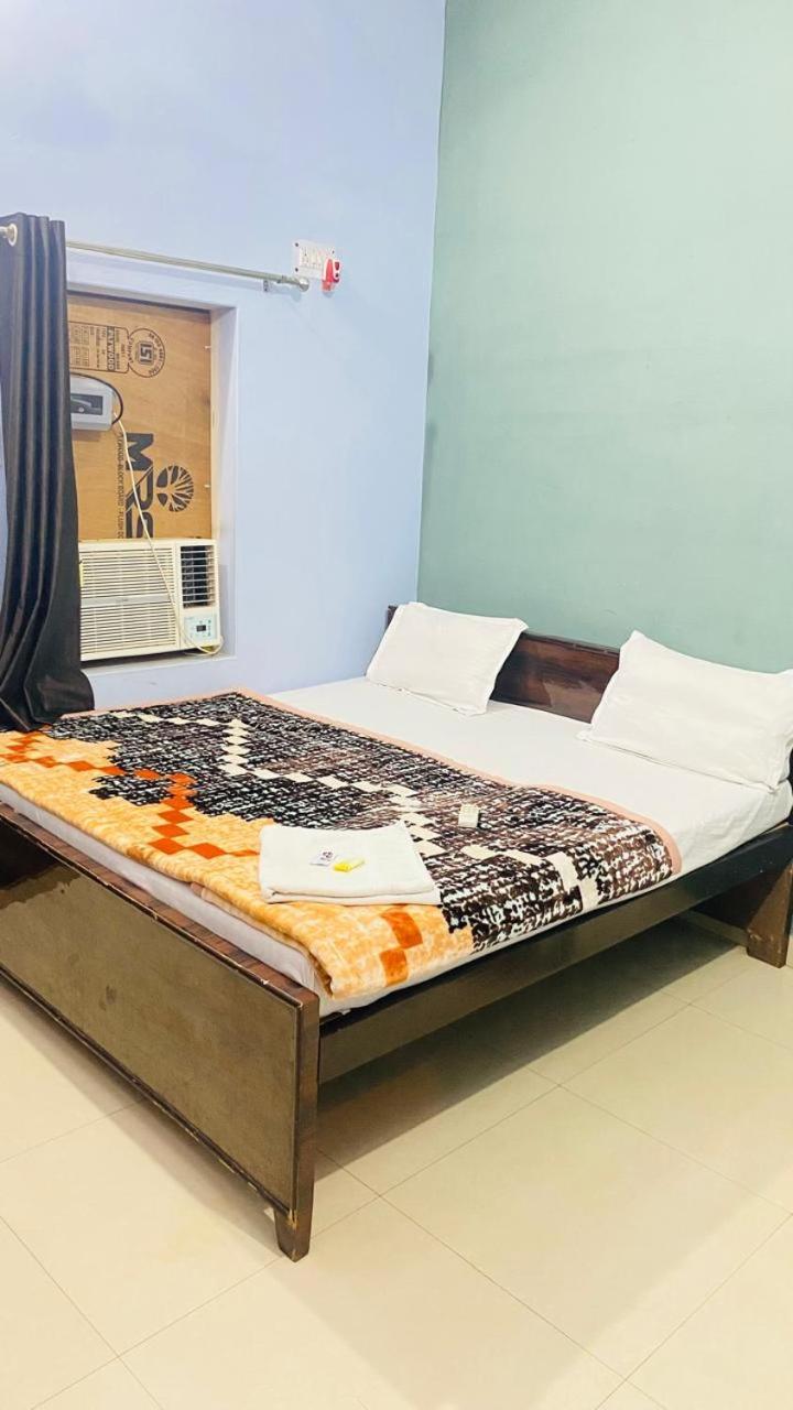 Ram Paying Guest House & Hostel Near By Krishna Janmabhoomi Matura Exterior foto