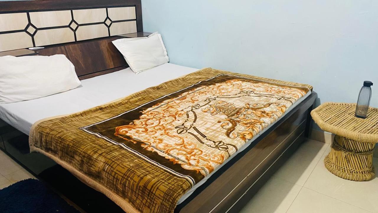 Ram Paying Guest House & Hostel Near By Krishna Janmabhoomi Matura Exterior foto
