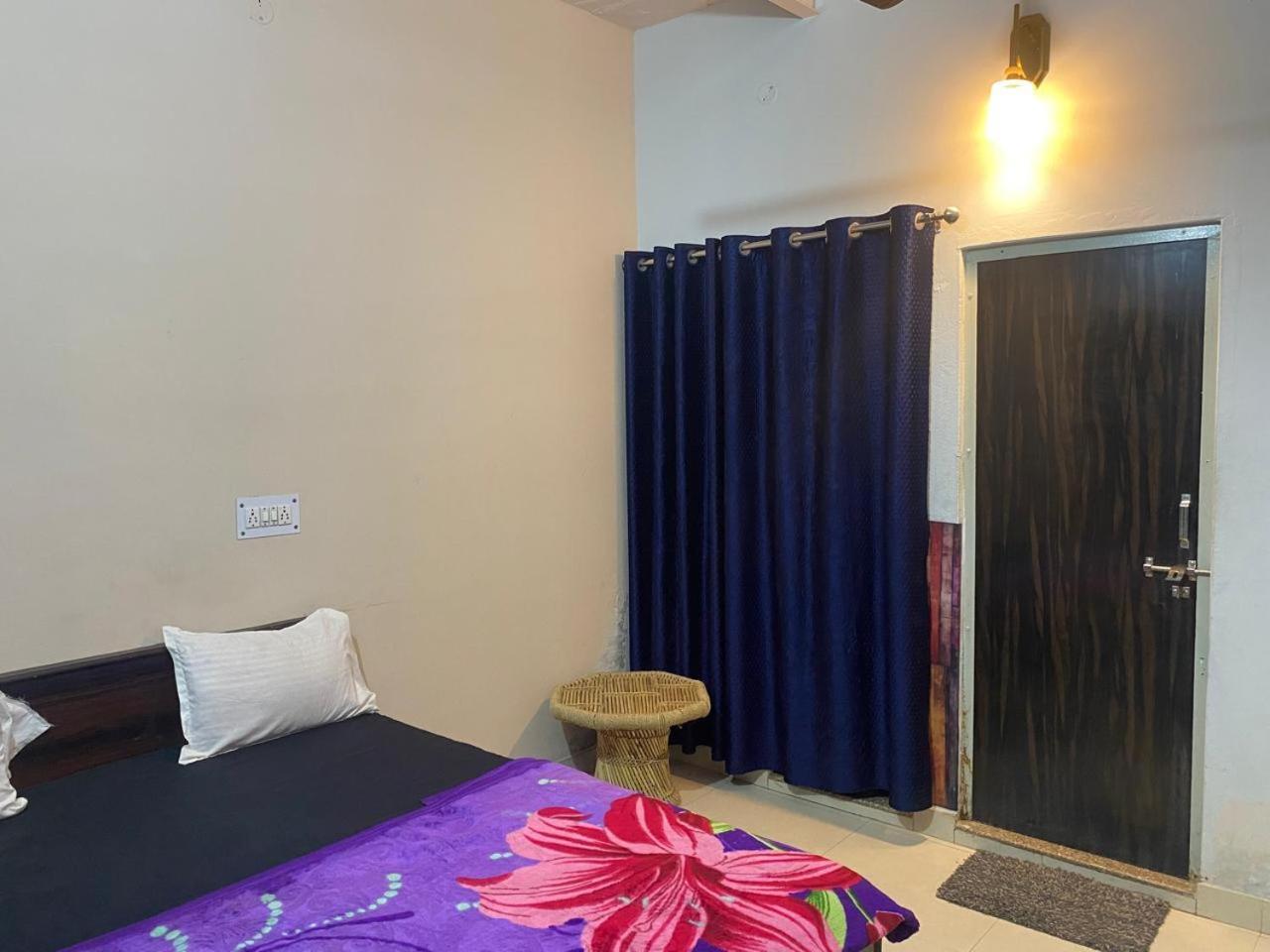 Ram Paying Guest House & Hostel Near By Krishna Janmabhoomi Matura Exterior foto
